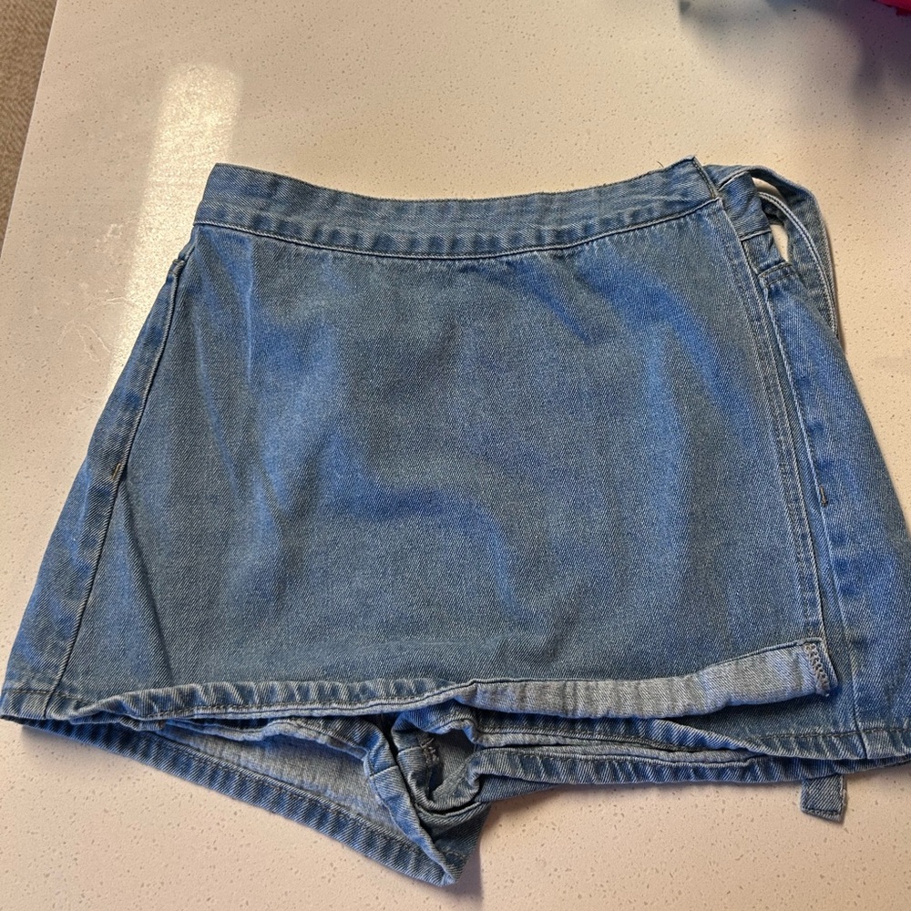 Denim skirt by SHEIN